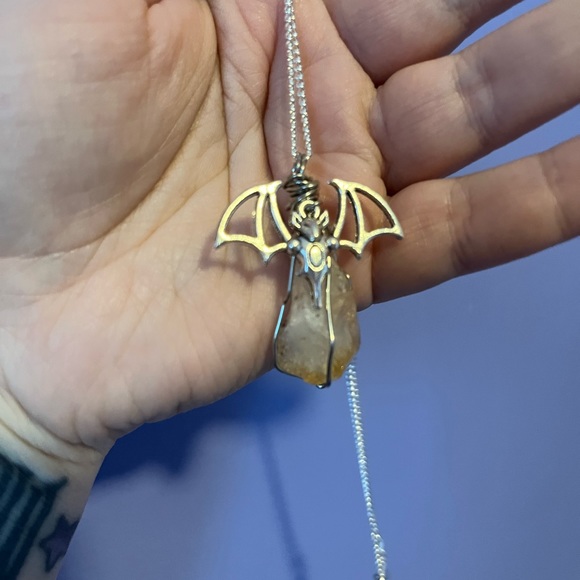 Citrine Bat Necklace, gothic wire wrapped crystal jewelry, Halloween bat - Picture 3 of 6